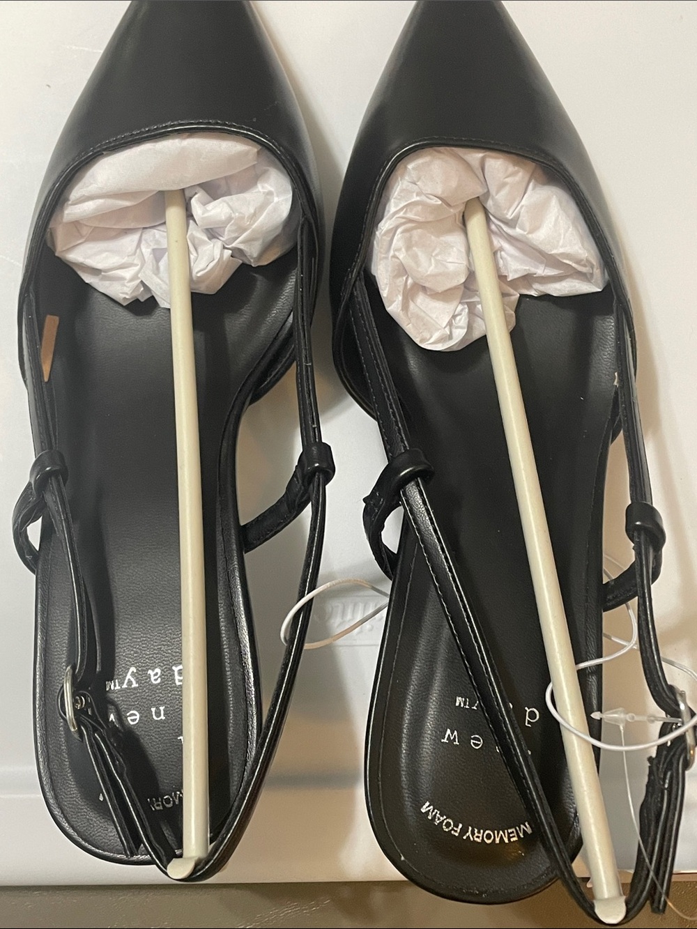a new day Annette Black Pointed Slingback Flats NWT Sz. 6w sm. Rise heel
